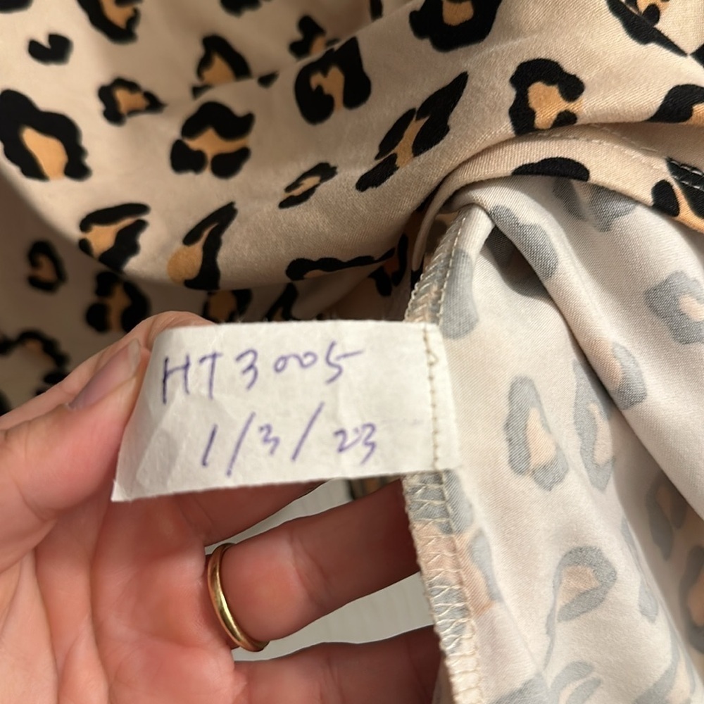 NWOT sample sale top - Picture 4 of 8